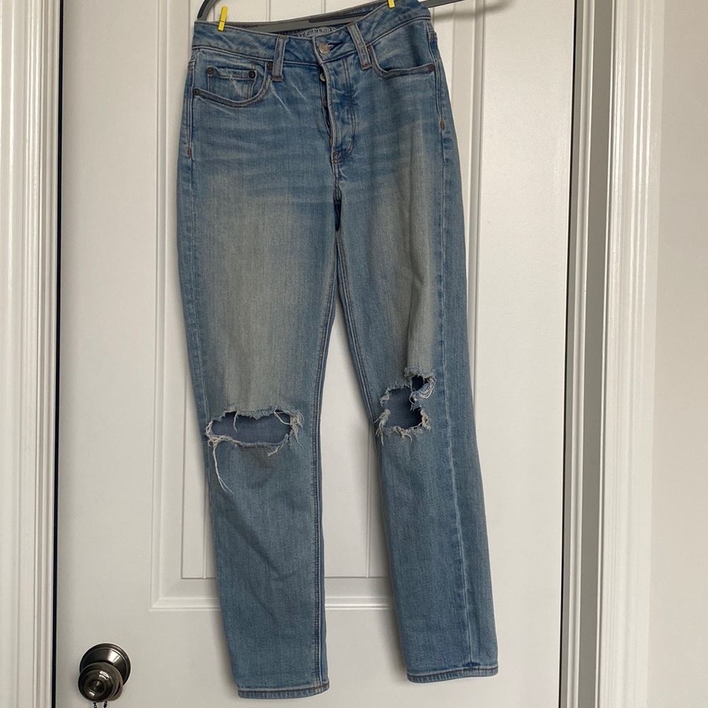 vintage high rise distressed jeans
